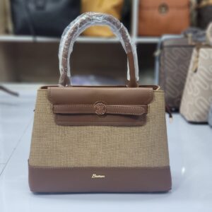 Trendy Stylish and Fashionable Bag for Girls Simple New Collection